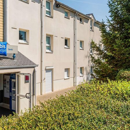 Ibis Budget Senlis Bagian luar foto