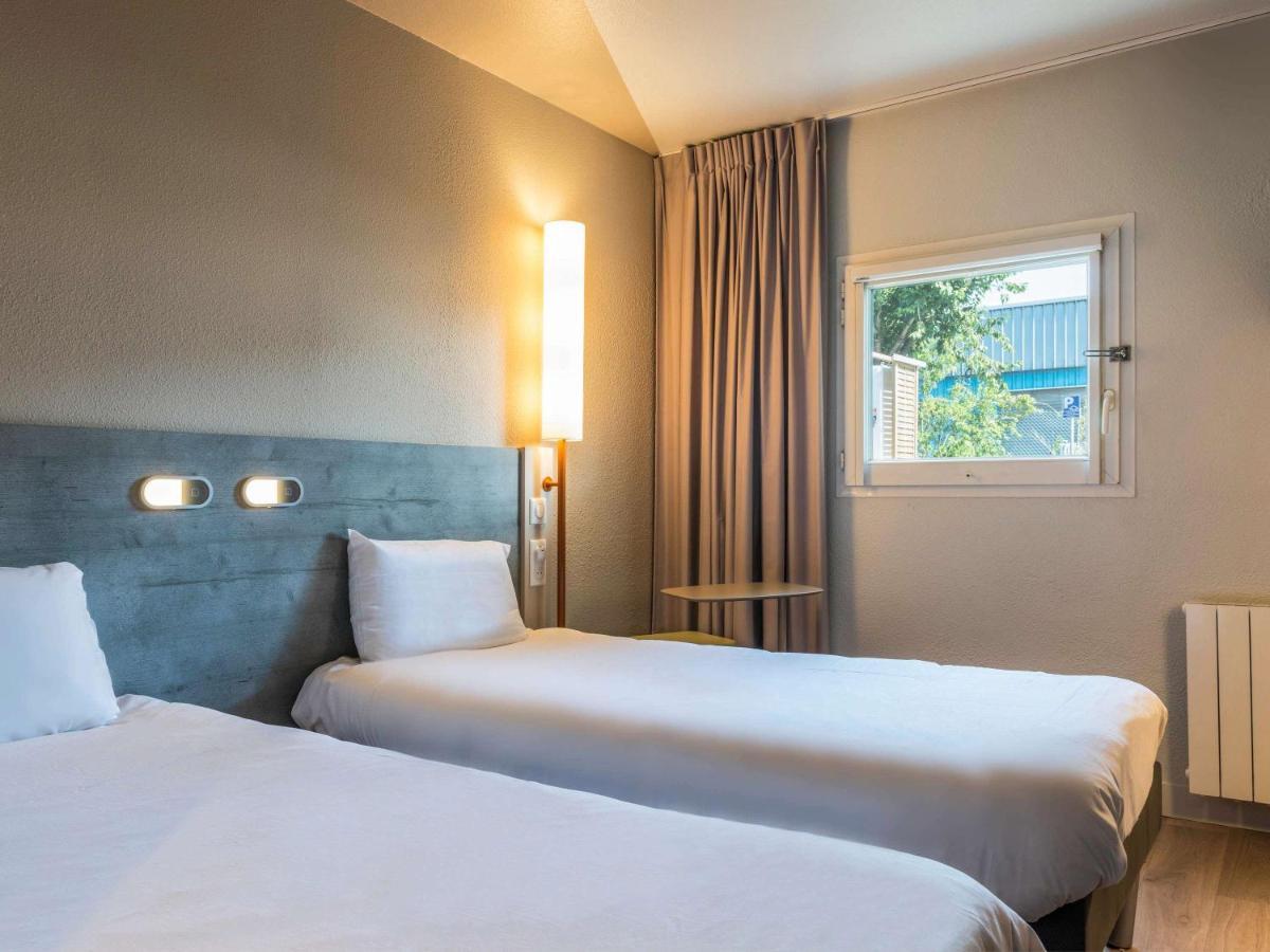 Ibis Budget Senlis Bagian luar foto