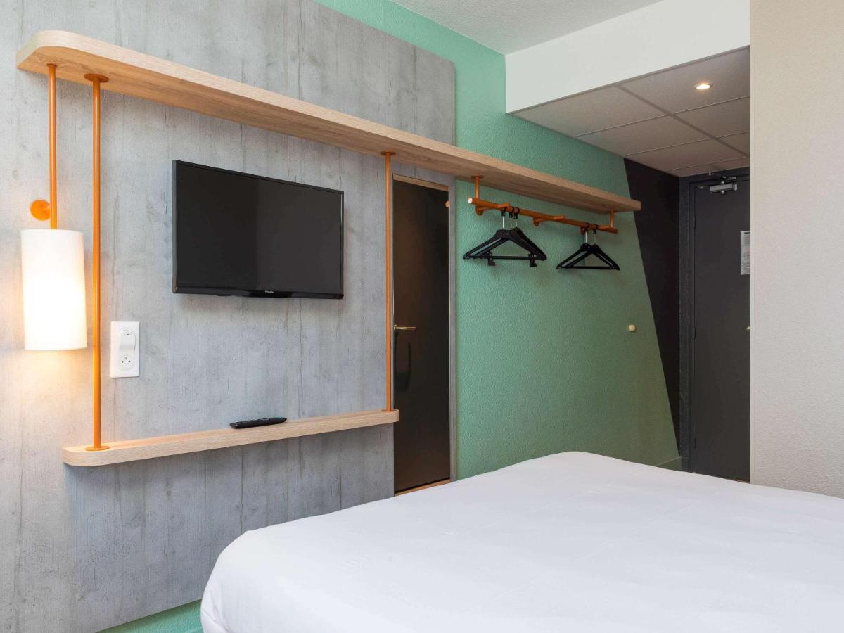Ibis Budget Senlis Bagian luar foto
