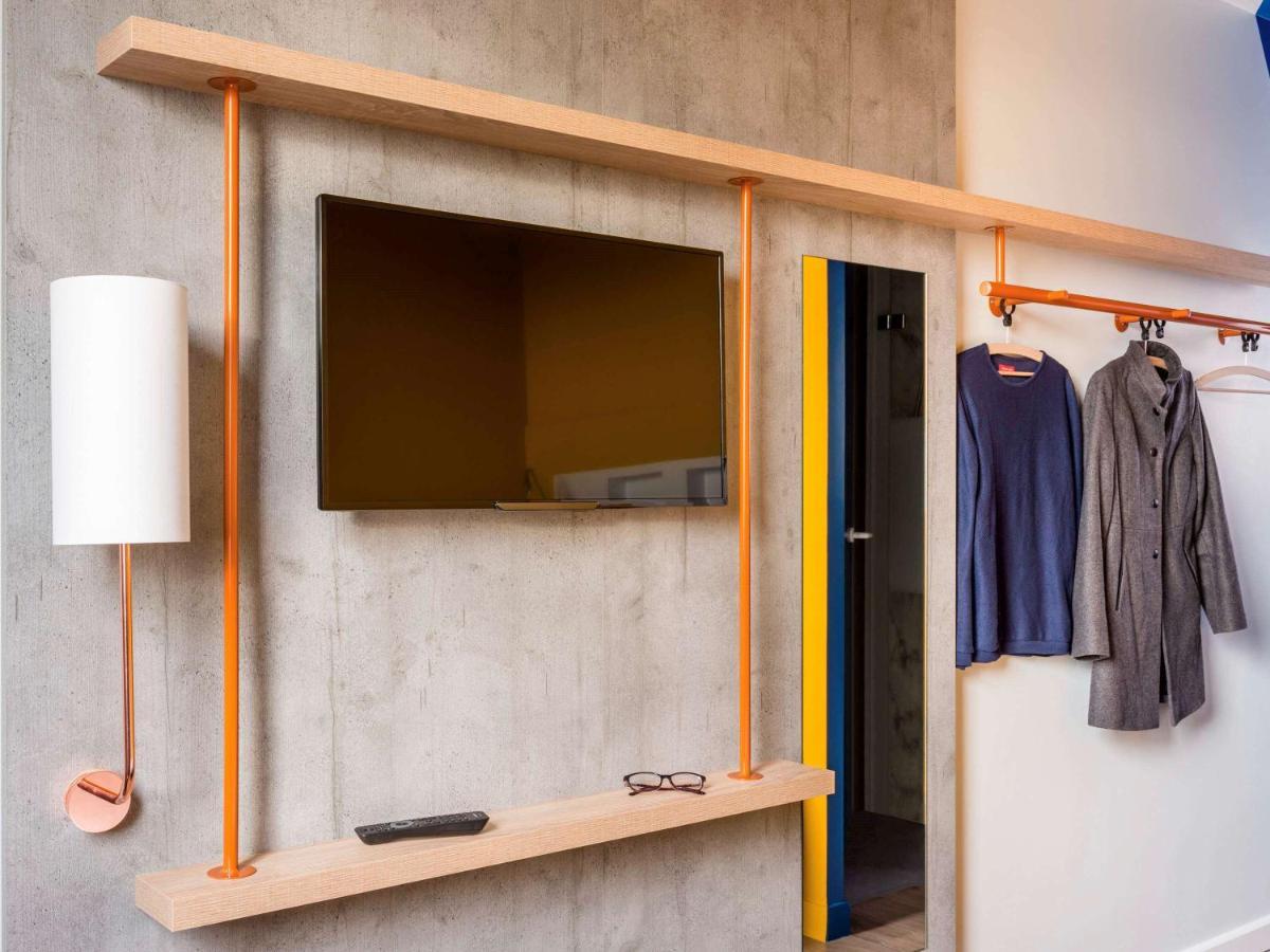Ibis Budget Senlis Bagian luar foto